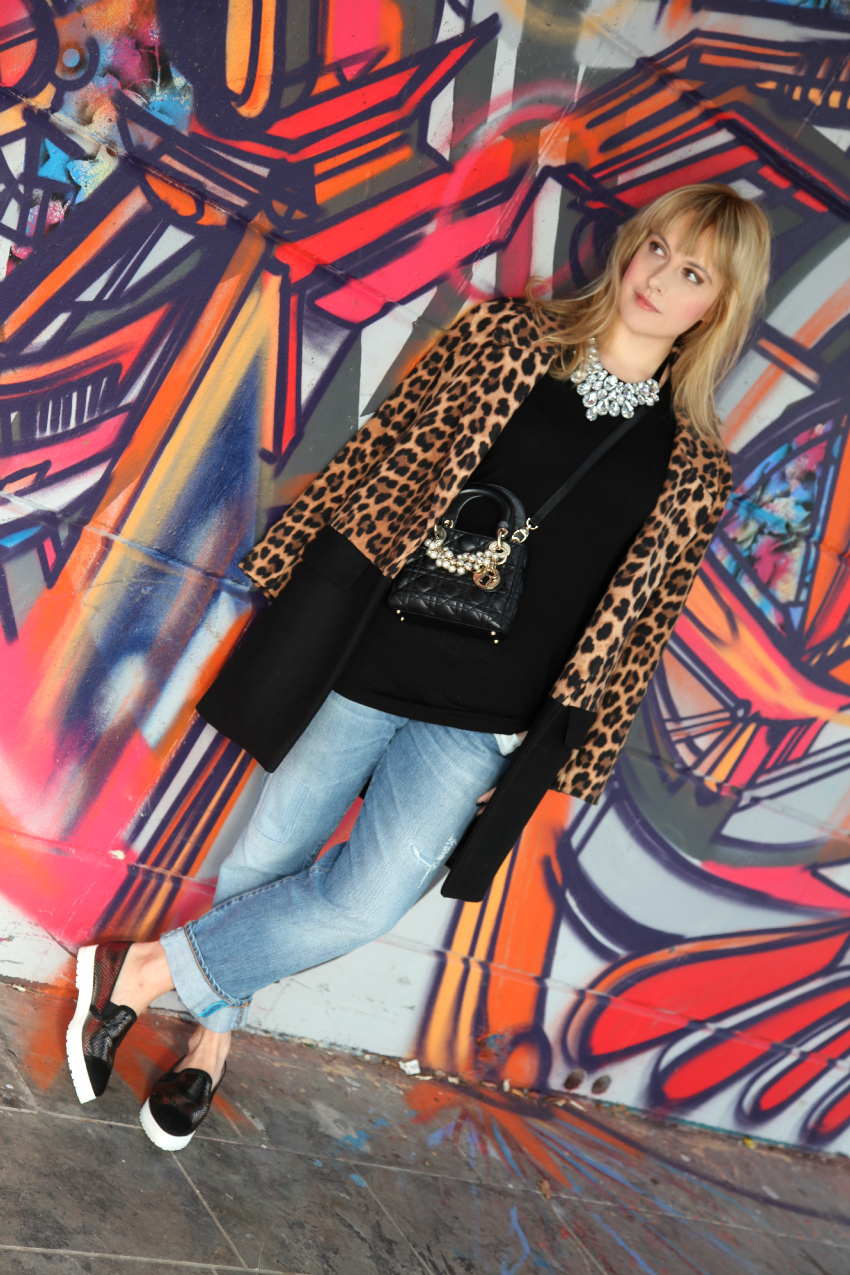 Sunday's look: cappotto animalier e slippers dorate, alessia milanese, thechilicool, fashion blog, fashion blogger, lady dior bag